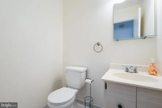 $439,900 | 2950 Cambridge Drive, Woodbridge, VA 22192