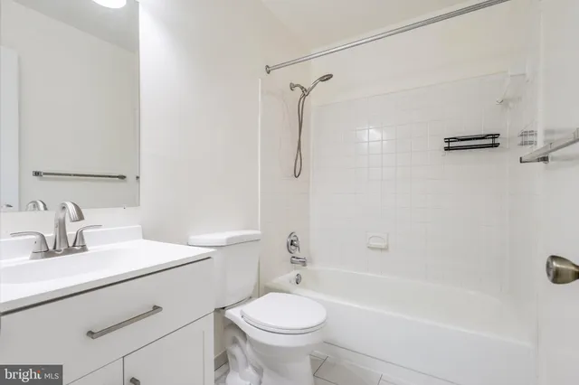 $439,900 | 2950 Cambridge Drive, Woodbridge, VA 22192