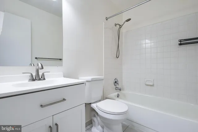 $439,900 | 2950 Cambridge Drive, Woodbridge, VA 22192