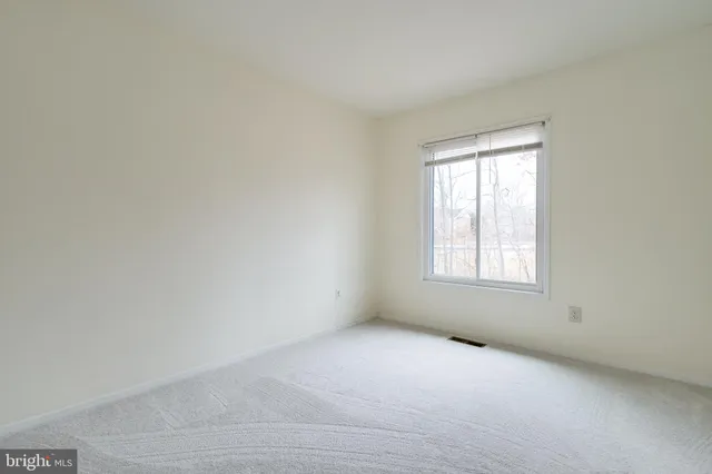 $439,900 | 2950 Cambridge Drive, Woodbridge, VA 22192