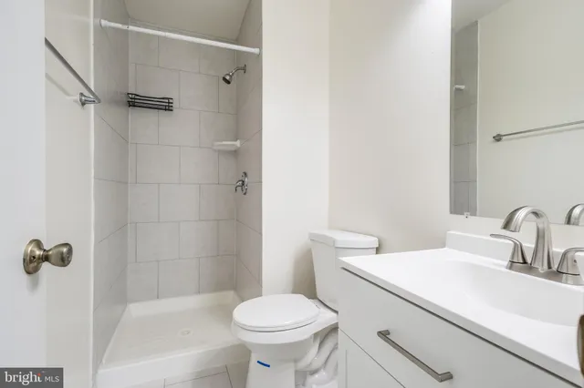 $439,900 | 2950 Cambridge Drive, Woodbridge, VA 22192