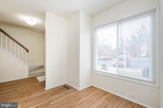 $439,900 | 2950 Cambridge Drive, Woodbridge, VA 22192