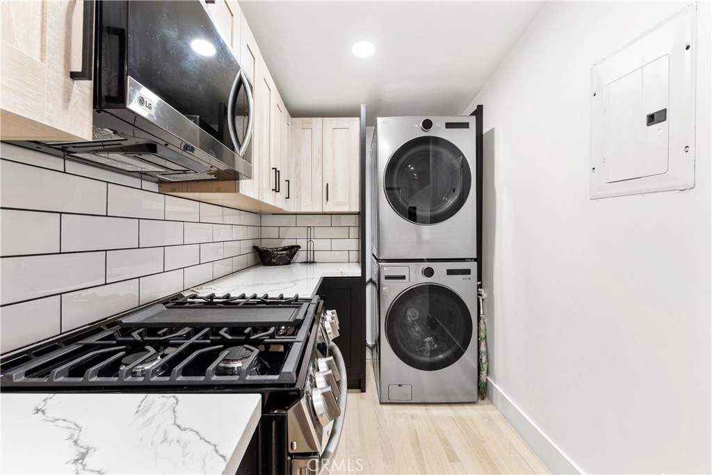 1148 Locust Avenue Long Beach, CA 90813 - Photo 12 of 59