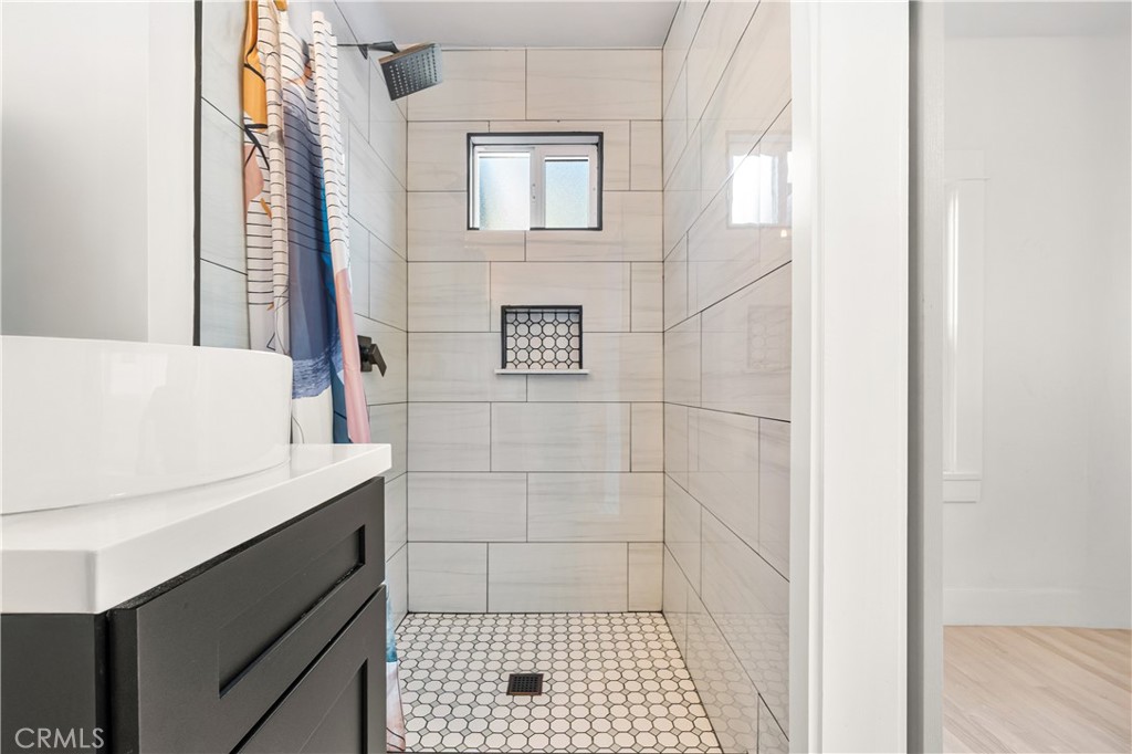 1148 Locust Avenue Long Beach, CA 90813 - Photo 33 of 59