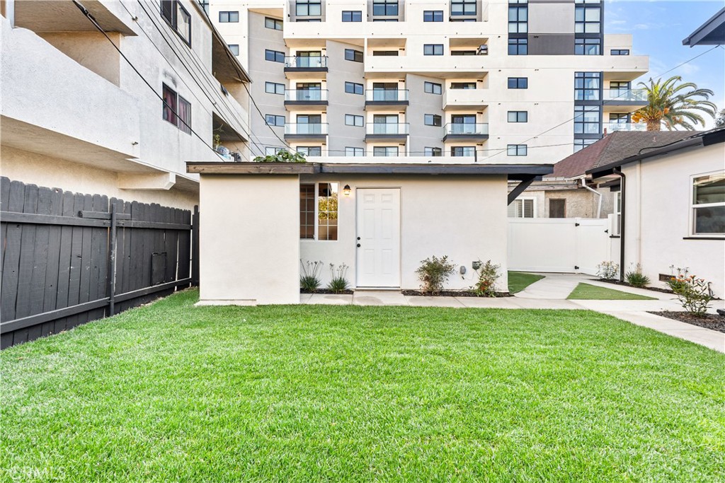 1148 Locust Avenue Long Beach, CA 90813 - Photo 41 of 59