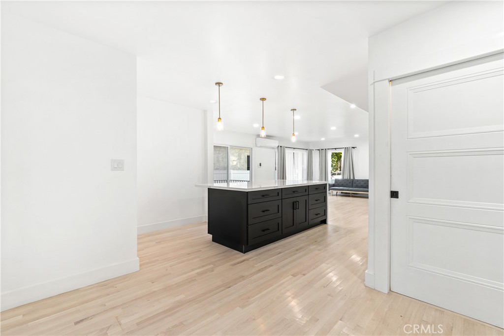 1148 Locust Avenue Long Beach, CA 90813 - Photo 9 of 59