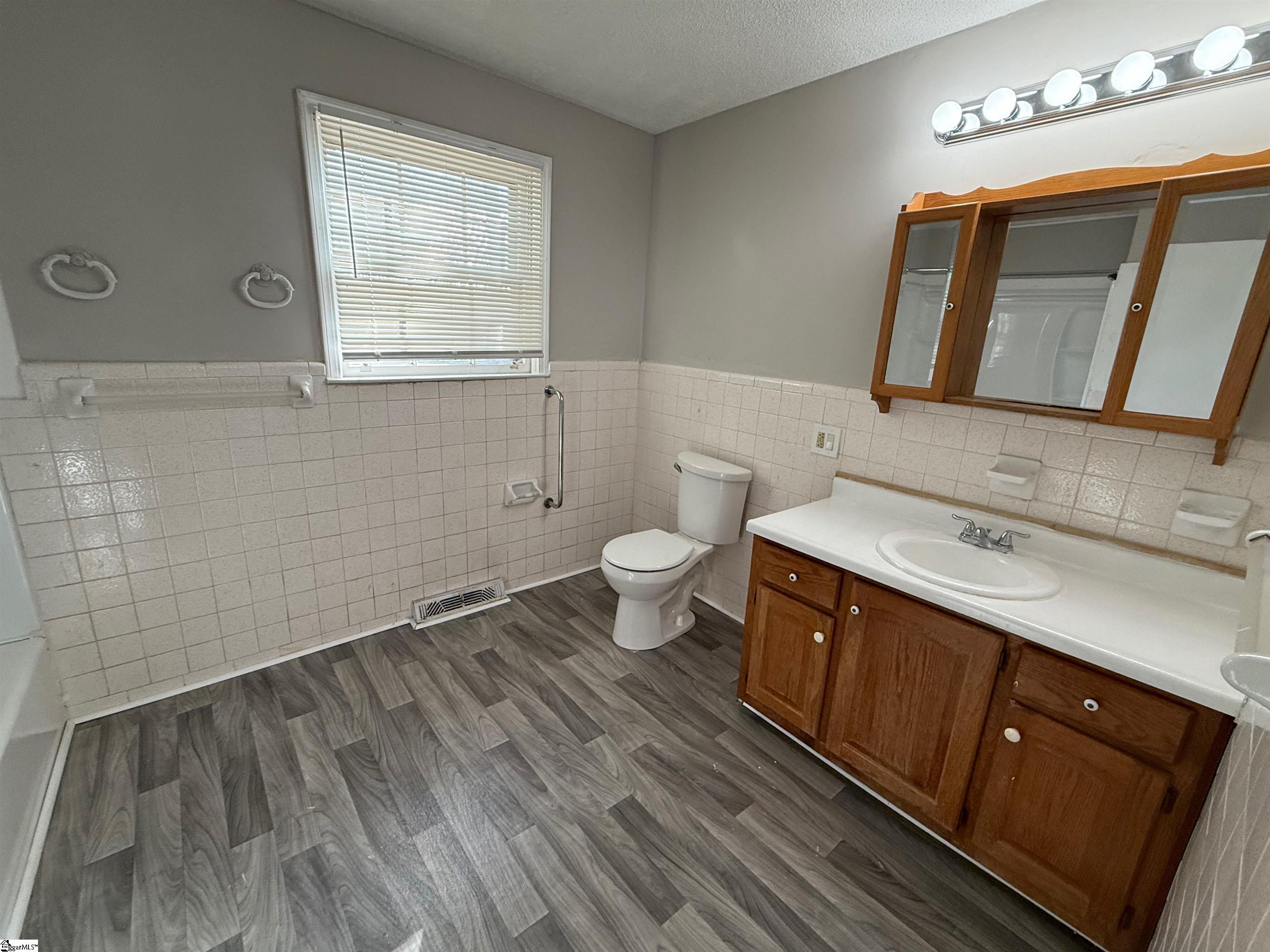 409 Butler Street Anderson, SC 29624 - Photo 6 of 17 Gallery Image 6