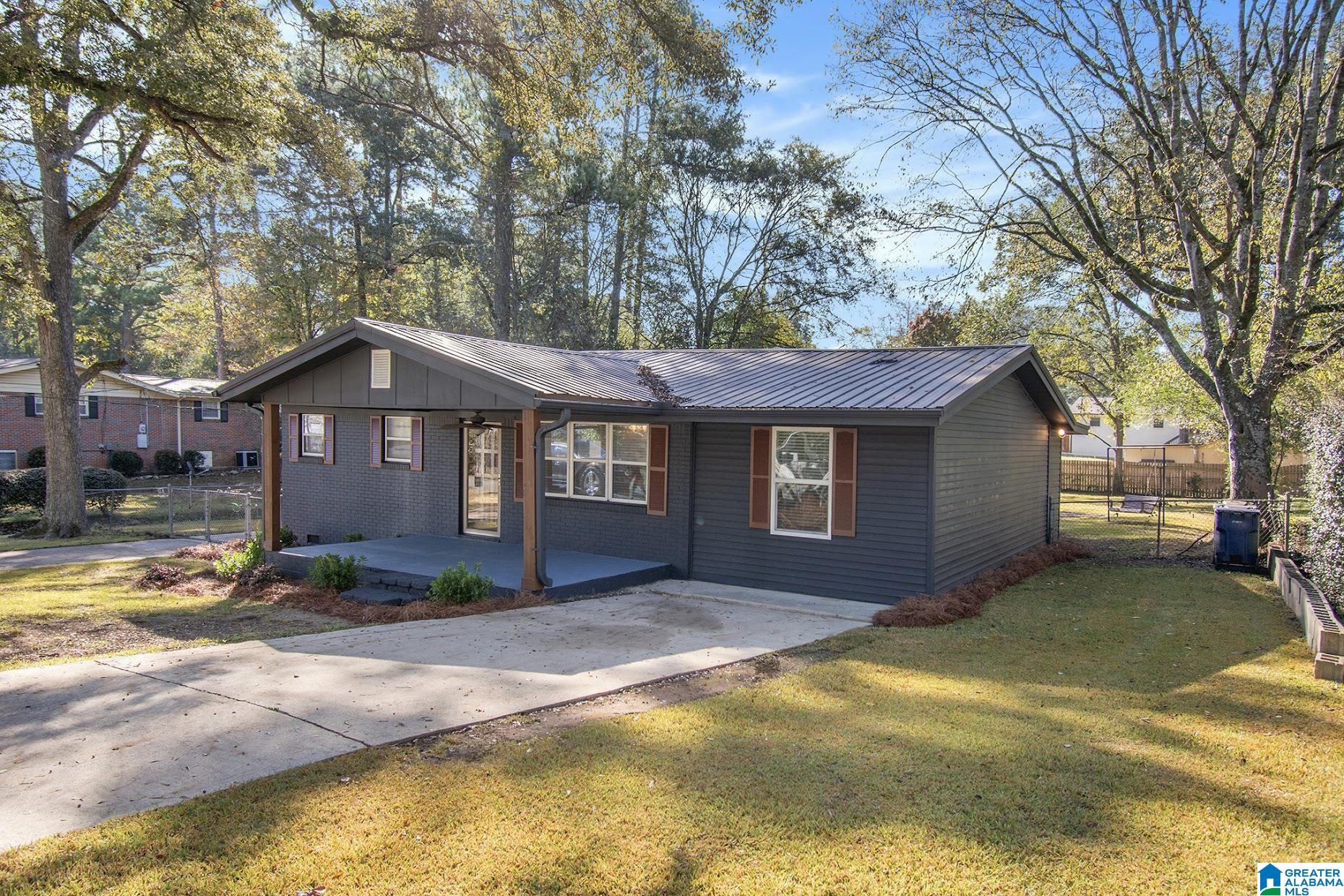 945 5th Avenue Southwest Alabaster, AL 35007 - Photo 3 of 32