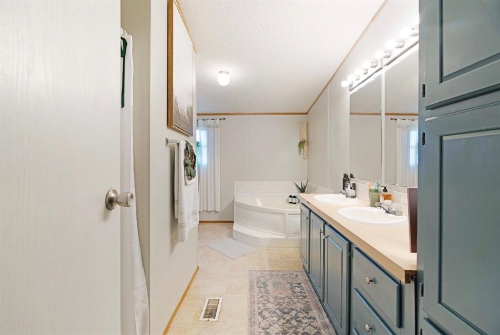 81 County Road Blossom, TX 75416 - Photo 11 of 26