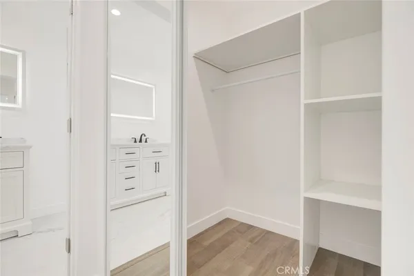 $1,285,000 | 9055 Forbes Avenue, Northridge, CA 91343
