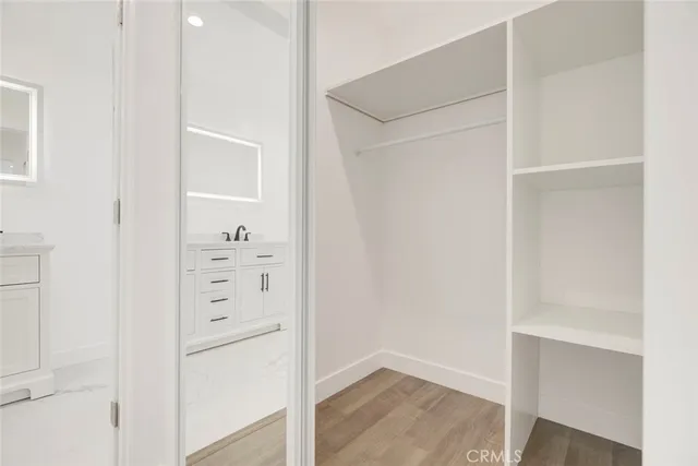 $1,495,000 | 9055 Forbes Avenue, Northridge, CA 91343