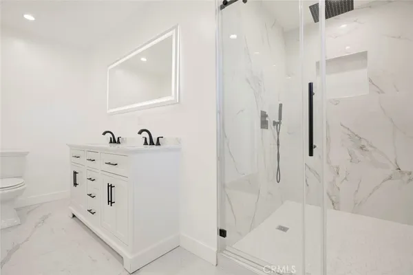 $1,285,000 | 9055 Forbes Avenue, Northridge, CA 91343