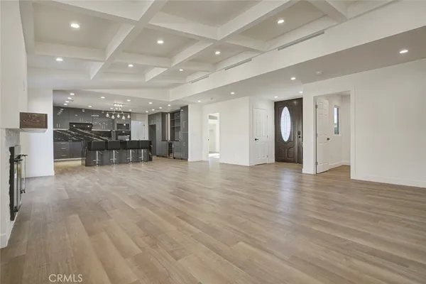 $1,285,000 | 9055 Forbes Avenue, Northridge, CA 91343