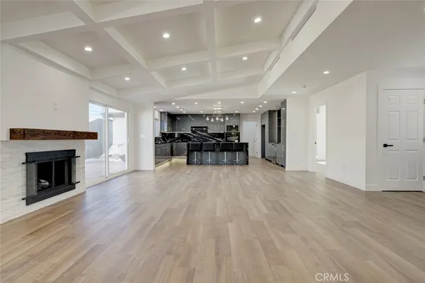 $1,285,000 | 9055 Forbes Avenue, Northridge, CA 91343