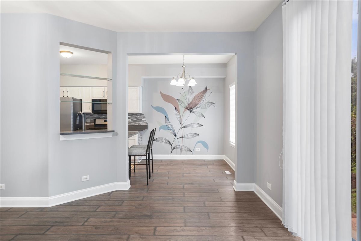 1609 Spaulding Road Bartlett, IL 60103 - Photo 14 of 30 Gallery Image 14