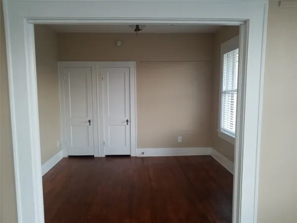 $1,350 | 1710 Market Street, Galveston, TX 77550