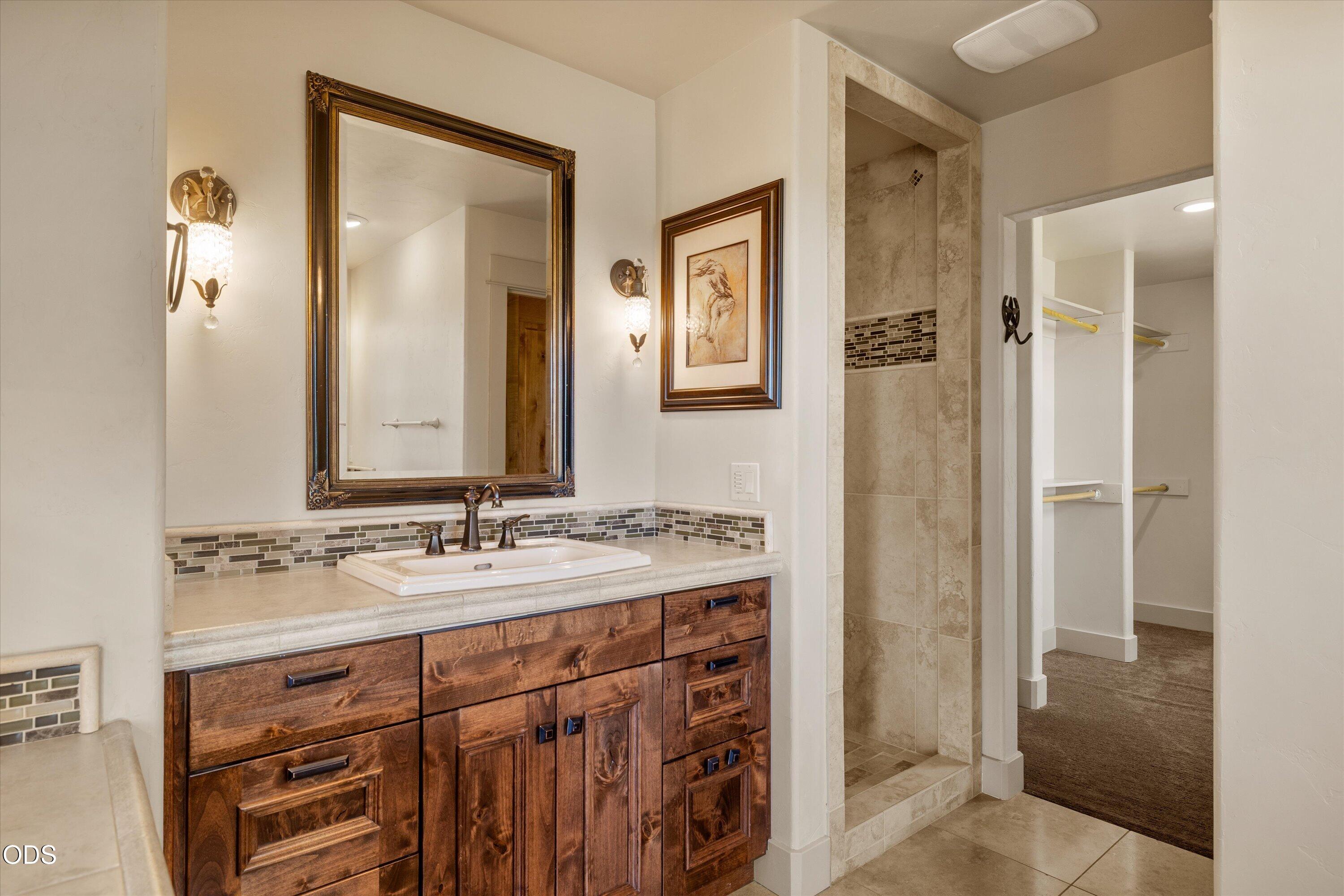 24442 Dodds Road Bend, OR 97701 - Photo 38 of 78 Gallery Image 38