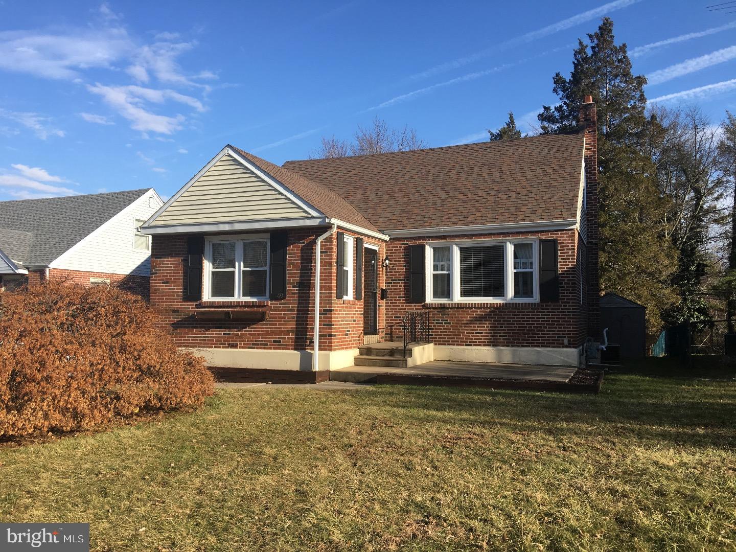 49 South Malin Road Broomall, PA 19008 - Photo 1 of 22 Gallery Image 1