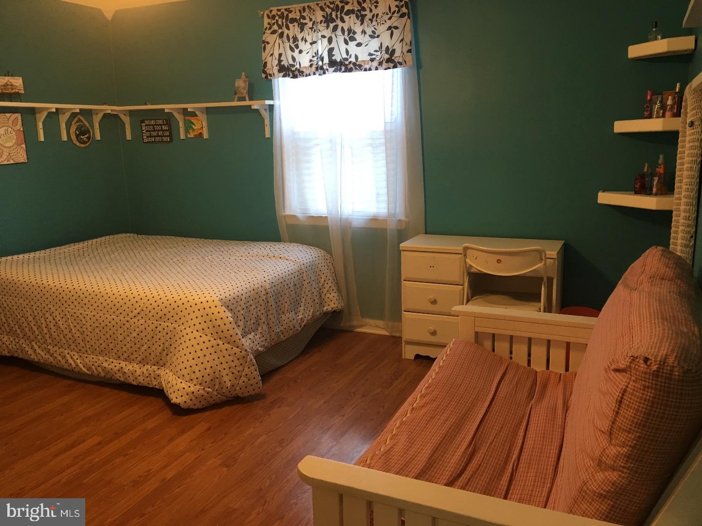 49 South Malin Road Broomall, PA 19008 - Photo 13 of 22 Gallery Image 13