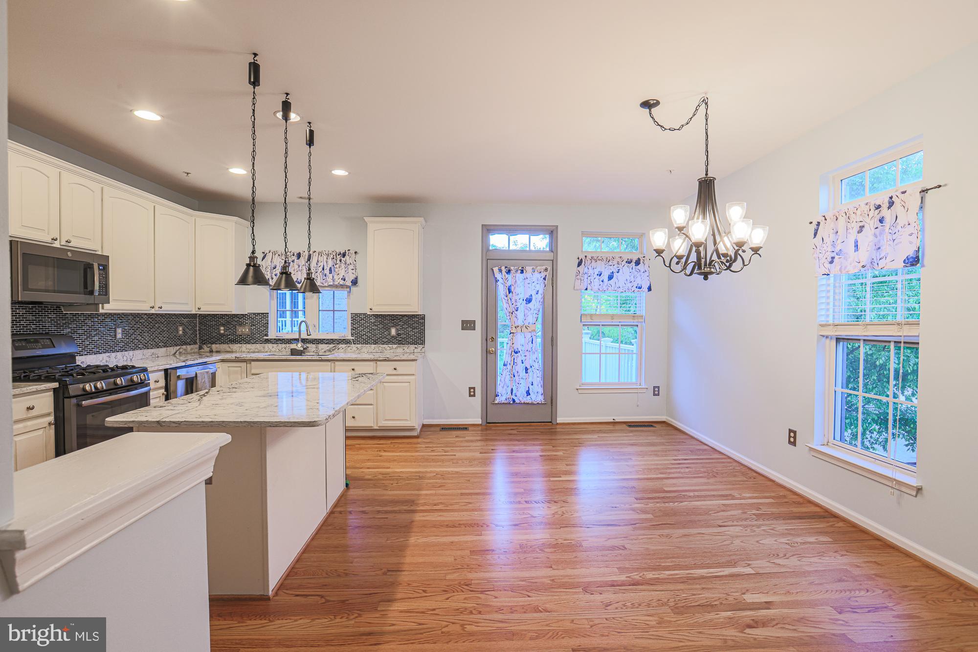 9300 Summit View Way Perry Hall, MD 21128 - Photo 11 of 42 Kitchen