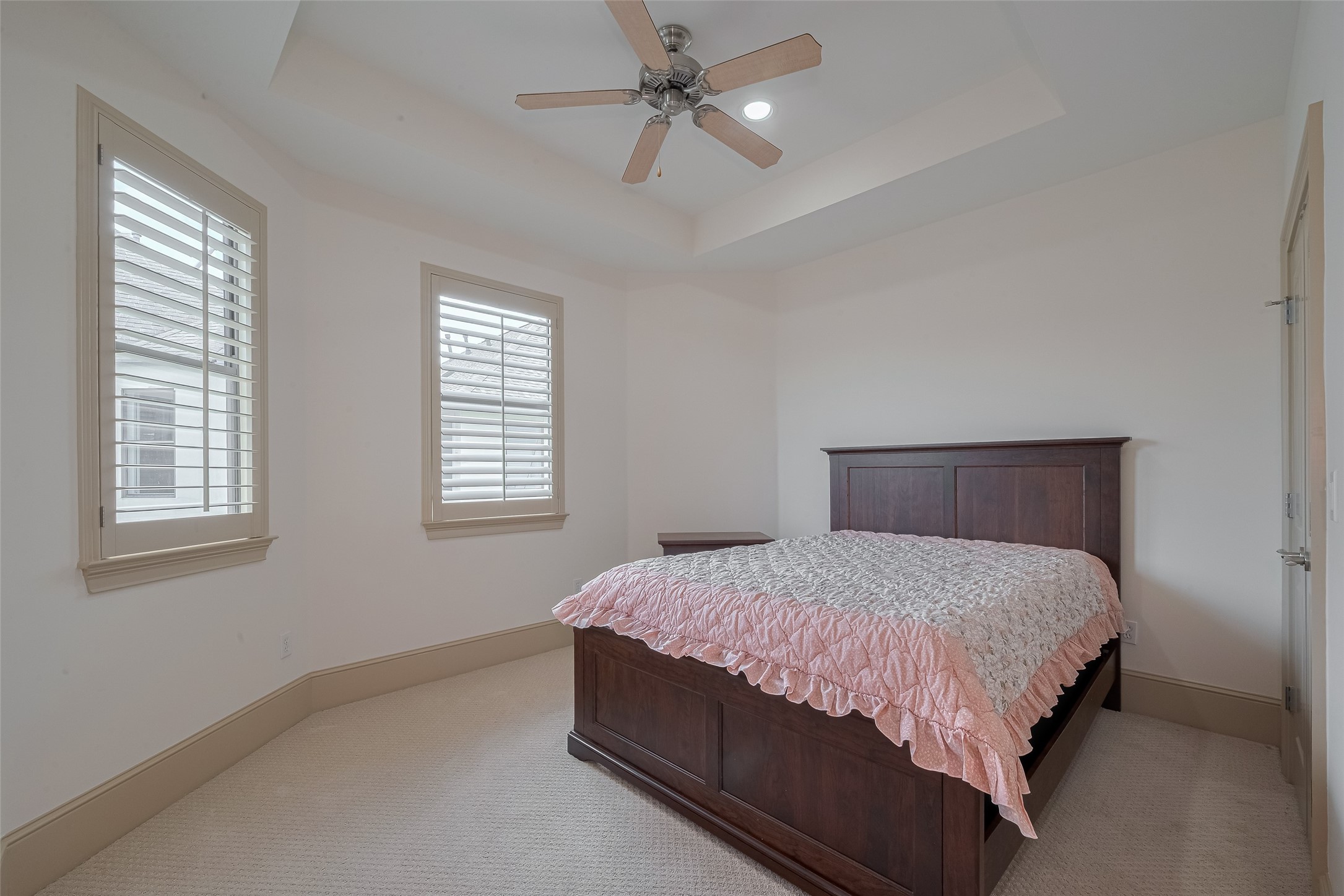 2034 Colquitt Street, Unit A Houston, TX 77098 - Photo 23 of 30 a bedroom with a bed and window