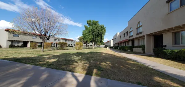 $2,225 | 6825 East Osborn Road, Unit D, Scottsdale, AZ 85251