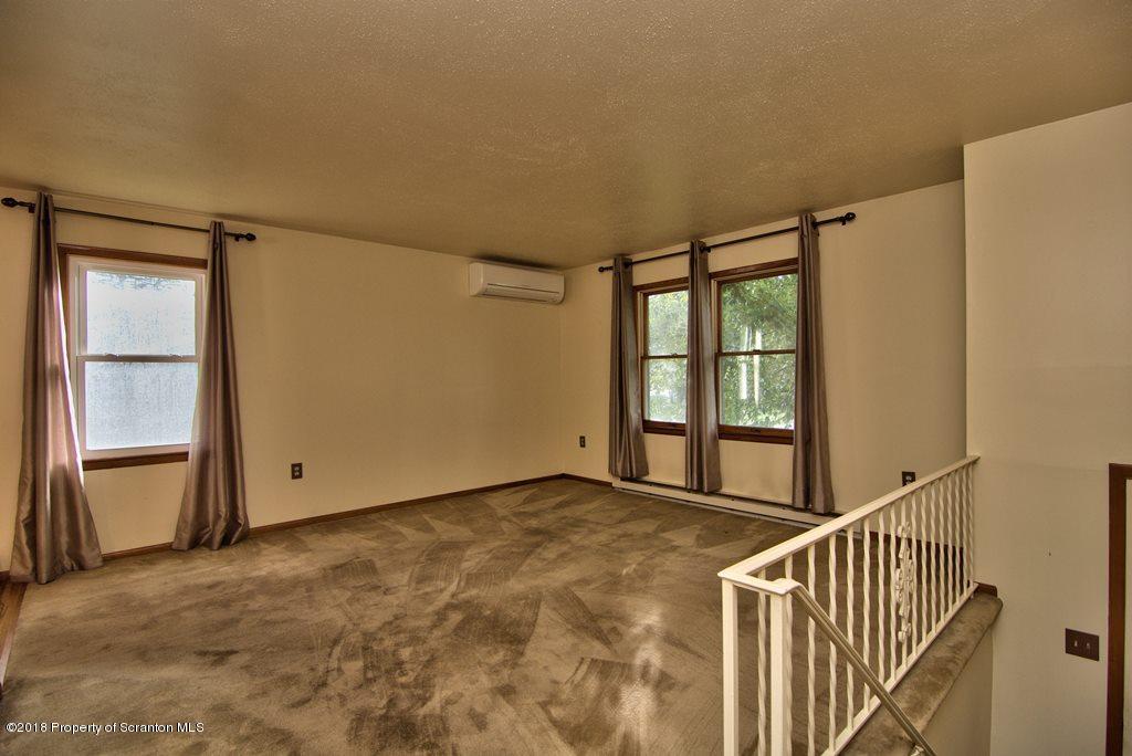 820 Edella Road Clarks Summit, PA 18411 - Photo 4 of 39