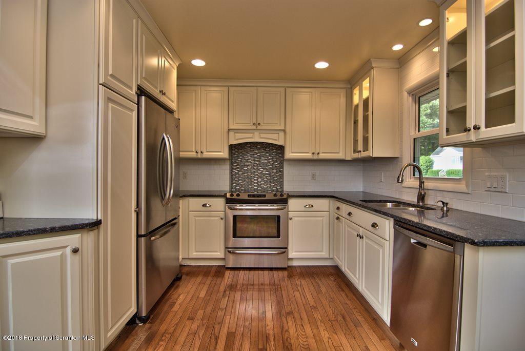 820 Edella Road Clarks Summit, PA 18411 - Photo 9 of 39