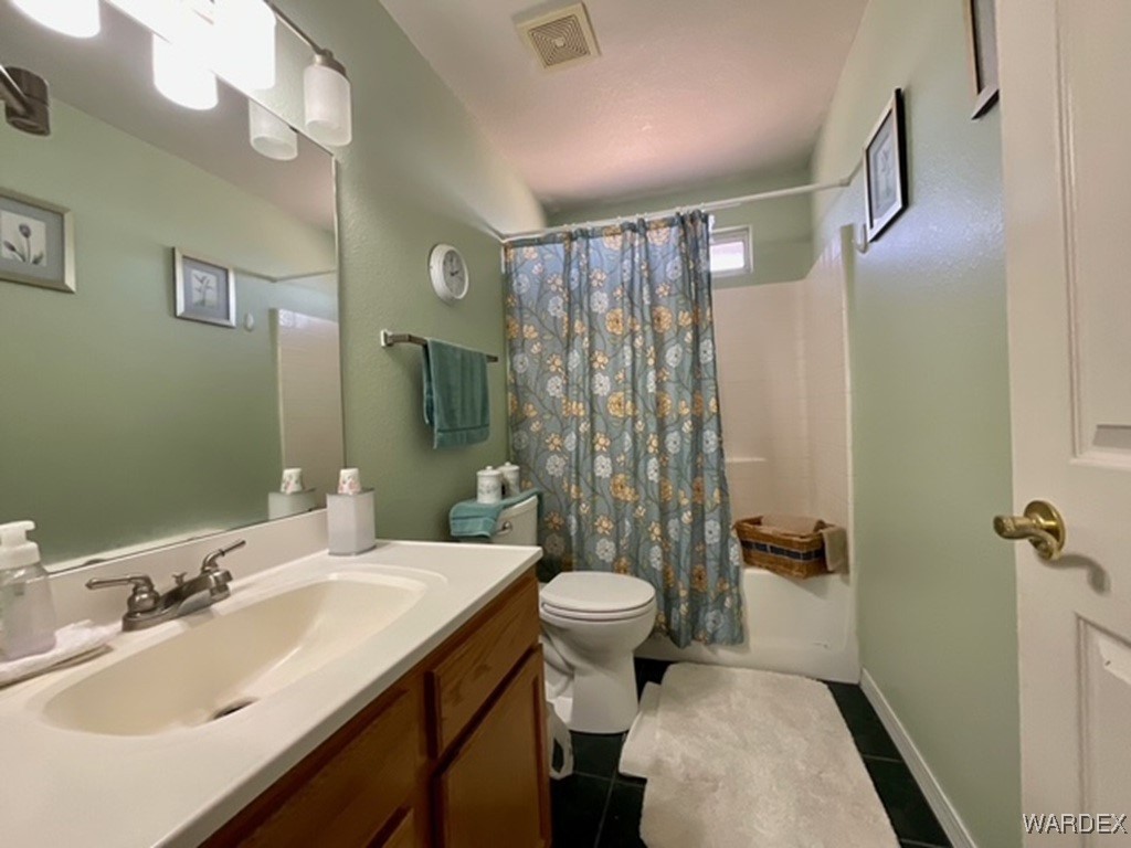 564 South Laguna Road Golden Valley, AZ 86413 - Photo 9 of 19 Bathroom????????????????????????????????