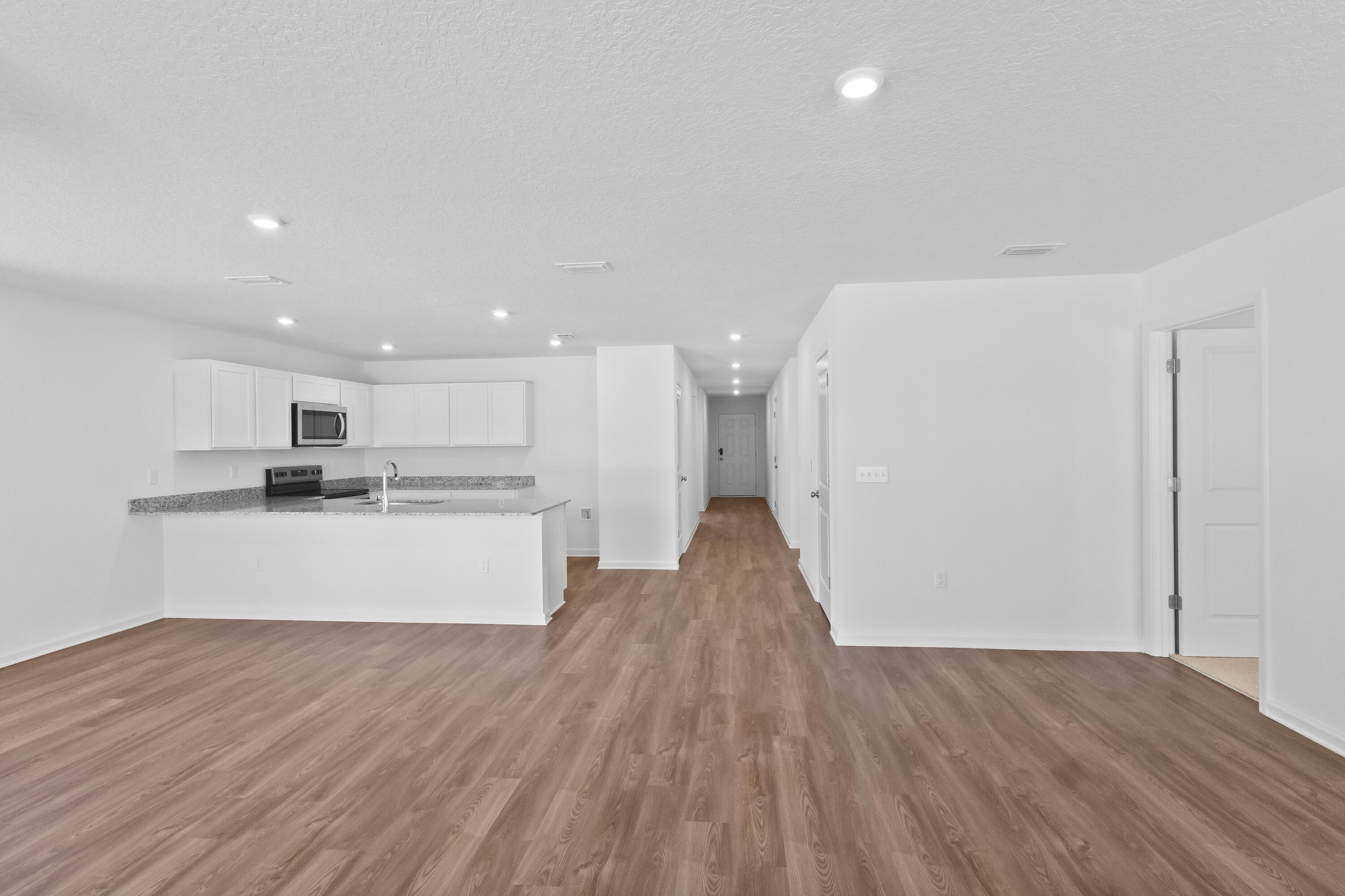 6010 Hidden Knoll Crestview, FL 32539 - Photo 7 of 23 IMG_3022