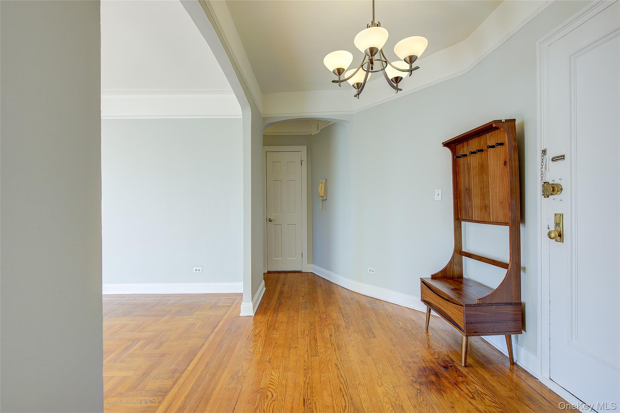 79-15 35th Avenue, Unit 5A Queens, NY 11372 - Photo 5 of 14