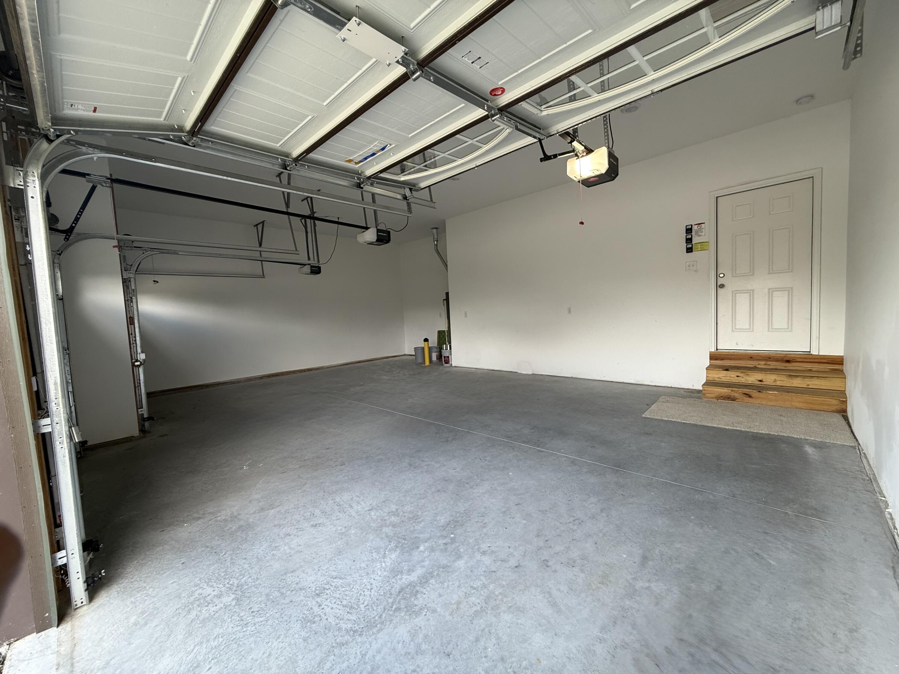 1616 Buttonwood Loop Chattanooga, TN 37421 - Photo 43 of 46 Garage 1