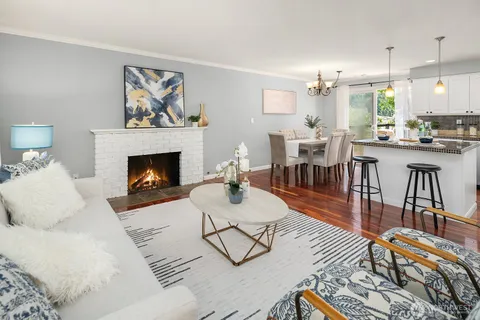 $998,000 | 13426 121st Avenue Northeast, Kirkland, WA 98034