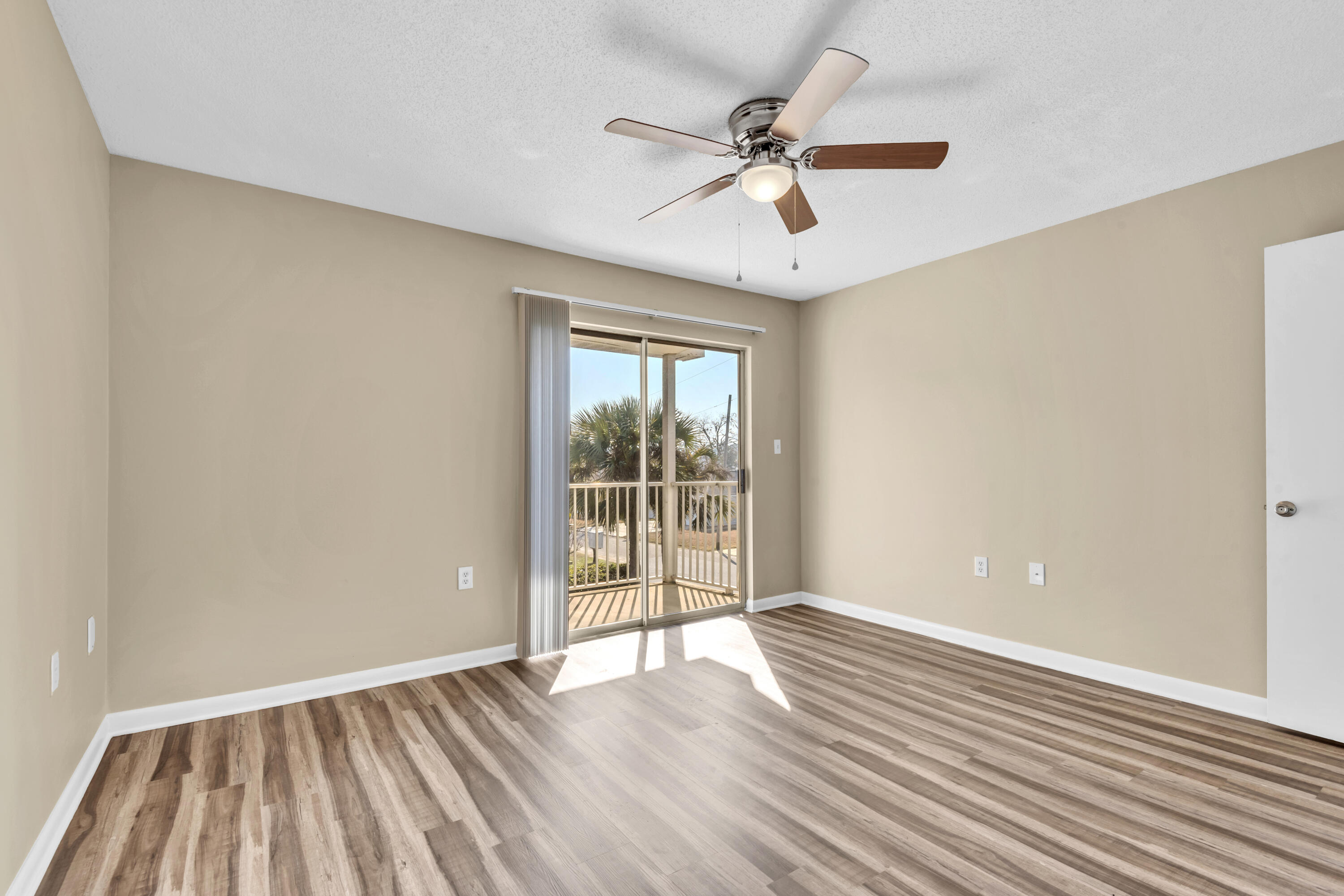 502 Channel Marker Street, Unit 8 Mary Esther, FL 32569 - Photo 16 of 20 502 Channel Marker Unit 122024-01-29 at