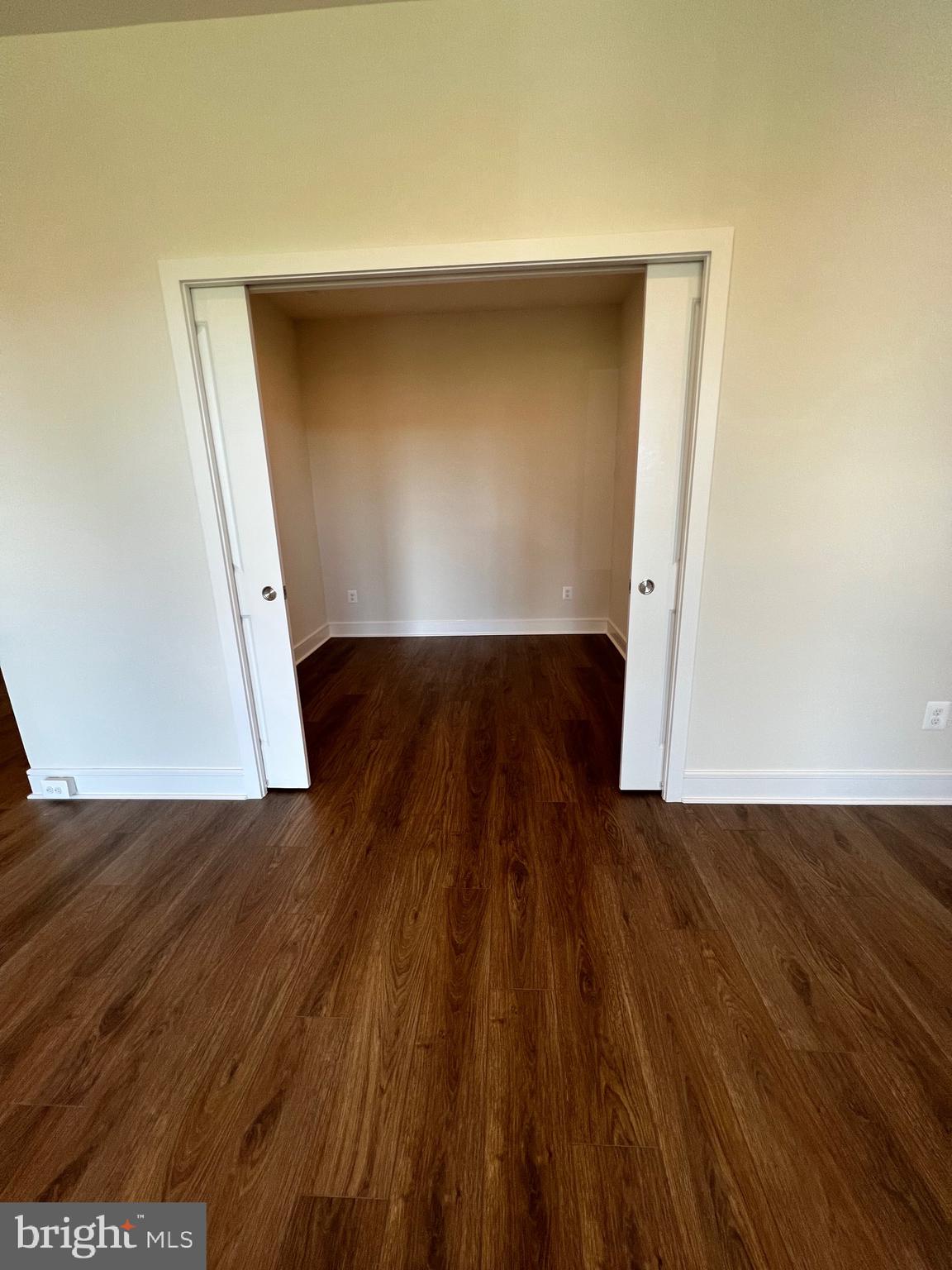 43421 Farringdon Square Ashburn, VA 20148 - Photo 9 of 45 Study/Den