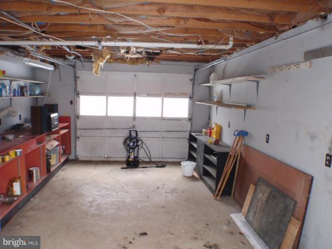405 North Preston Street Ranson, WV 25438 - Photo 14 of 17 Garage 1