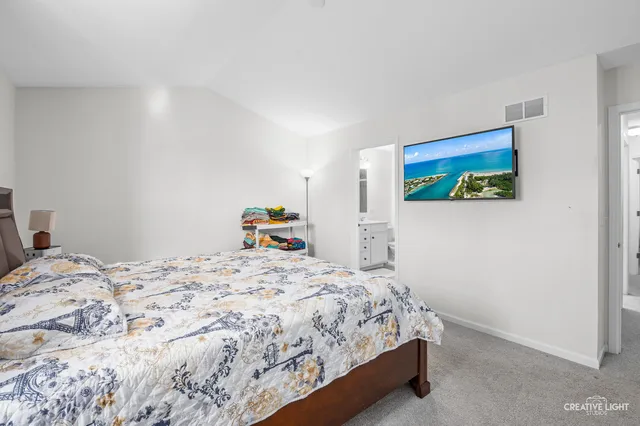 $465,000 | 4203 Calder Lane, Unit 4203, Aurora, IL 60504