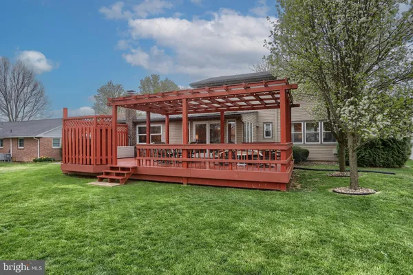 $447,900 | 1142 Park Drive, Palmyra, PA 17078