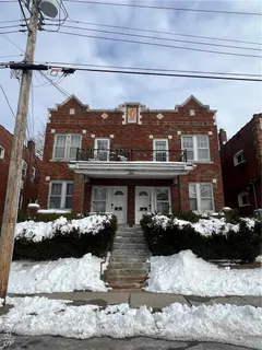 $450,000 | 1712 Yale Avenue, Unit A, Richmond Heights, MO 63117