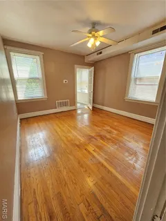 $450,000 | 1712 Yale Avenue, Unit A, Richmond Heights, MO 63117