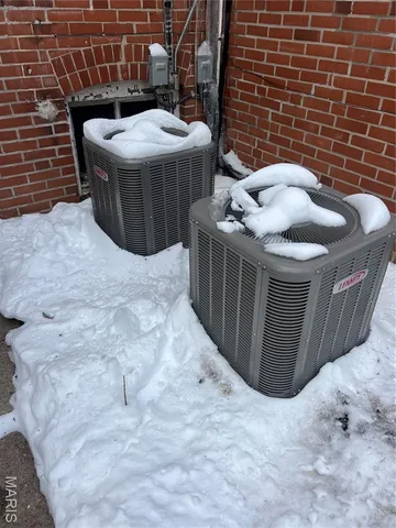 $450,000 | 1712 Yale Avenue, Unit A, Richmond Heights, MO 63117