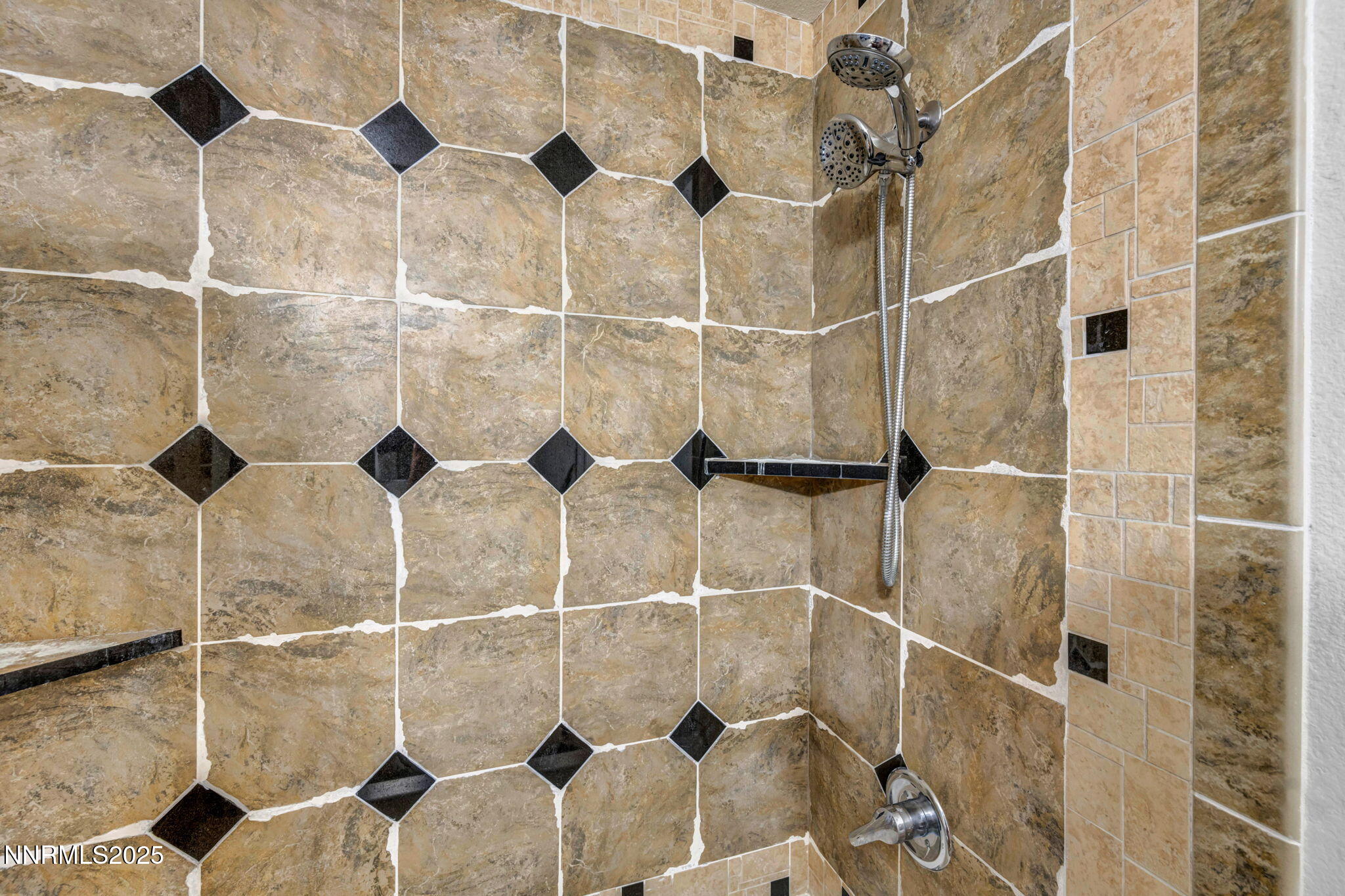 17778 Fiesta Court Reno, NV 89508 - Photo 20 of 41 20-web-or-mls-17778-fiesta-ct