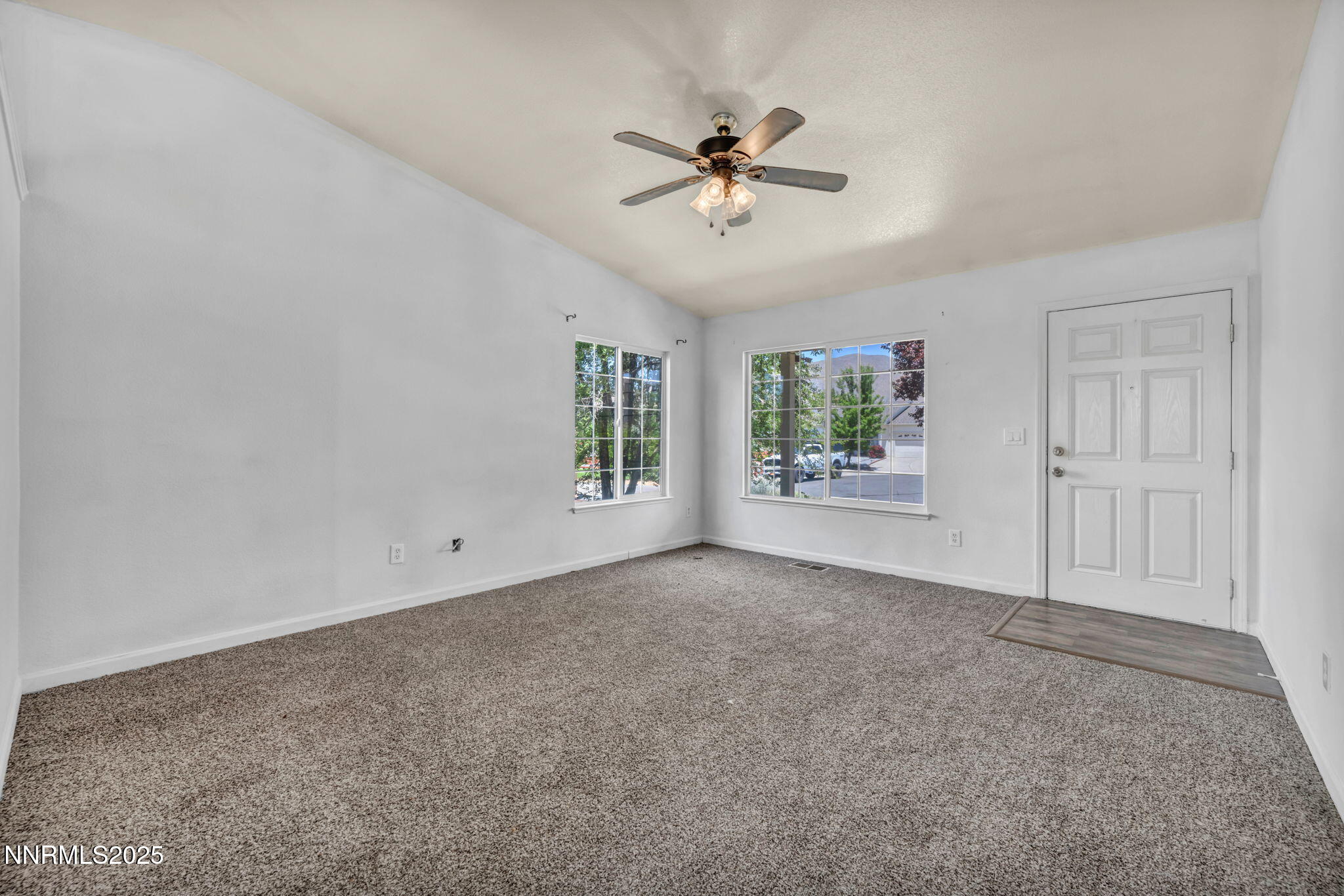 17778 Fiesta Court Reno, NV 89508 - Photo 23 of 41 23-web-or-mls-17778-fiesta-ct