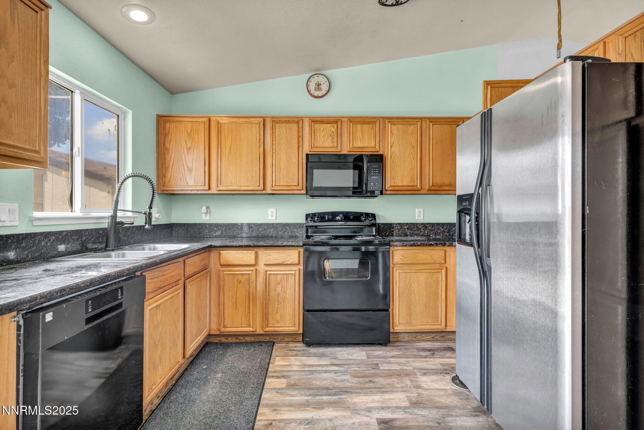 17778 Fiesta Court Reno, NV 89508 - Photo 28 of 41 28-web-or-mls-17778-fiesta-ct