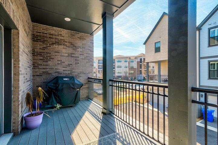 1512 Martel St Mount Mount Pleasant, SC 29464 - Photo 9 of 16 balcony