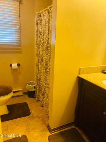 $399,000 | 606 Tedesco Court, Guilderland, NY 12303