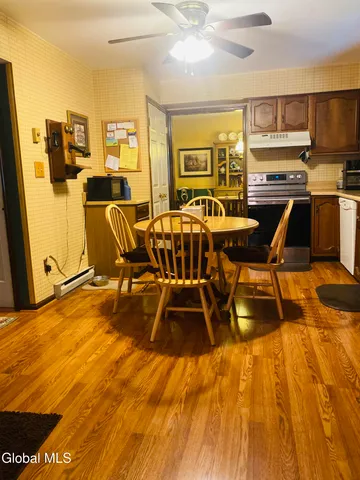 $399,000 | 606 Tedesco Court, Guilderland, NY 12303