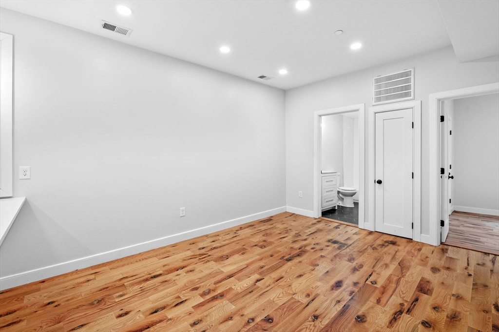 283 Chelsea Street, Unit 2 Boston, MA 02128 - Photo 10 of 18
