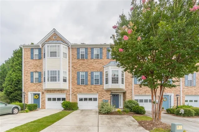 $305,000 | 2037 Pinnacle Pointe Drive, Norcross, GA 30071