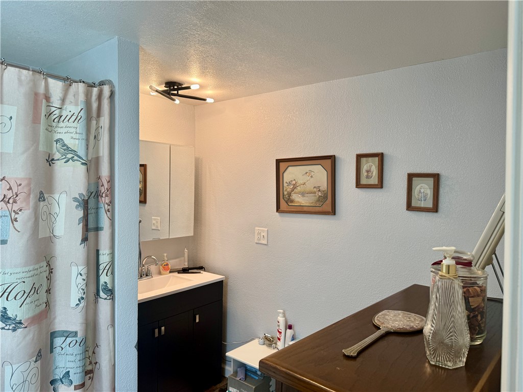 2116 South Lost Bridge Road Decatur, IL 62521 - Photo 8 of 14